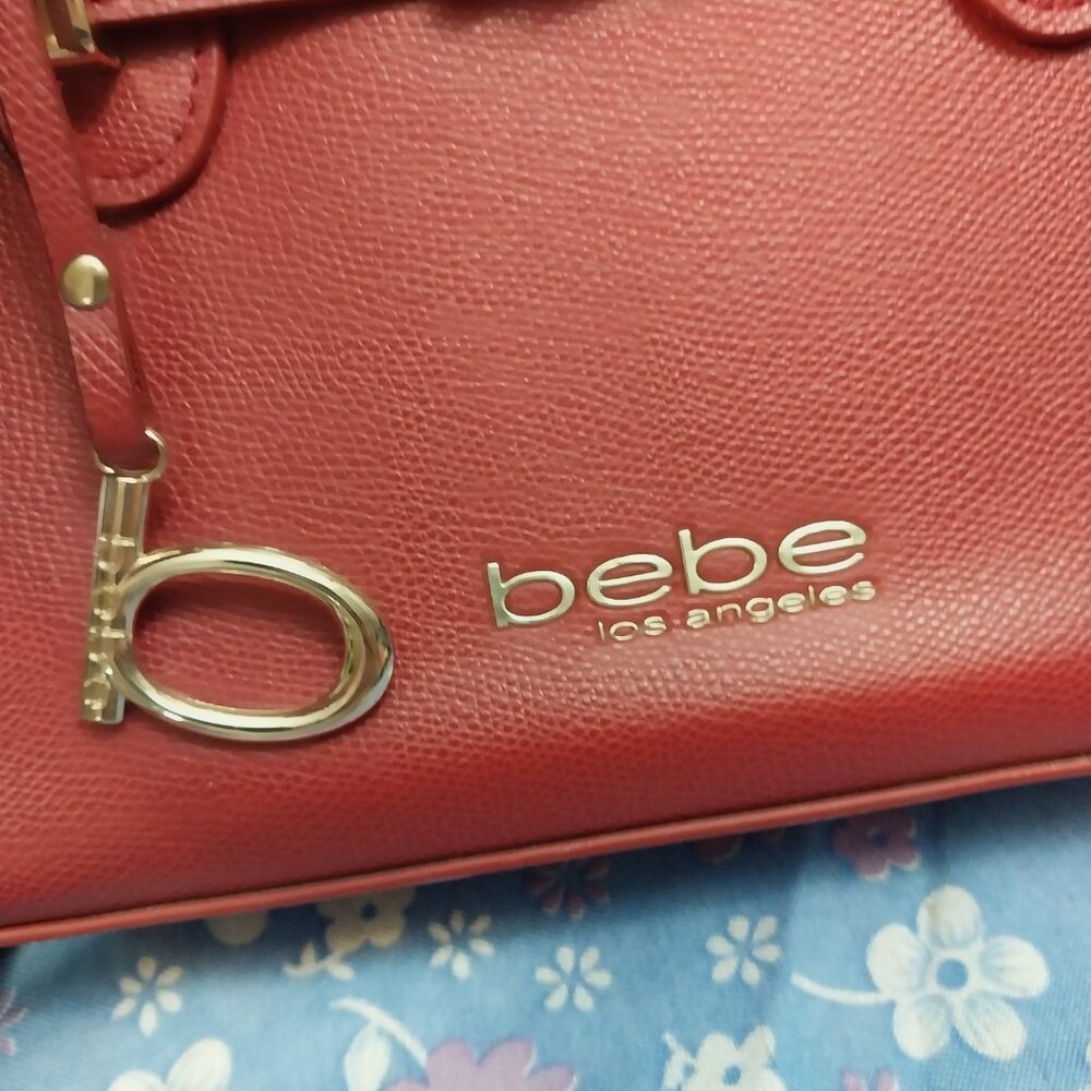 3254 Small Be Be Handbag Cross Body Purse in Red. In Excellent Condition. - Picture 3 of 15